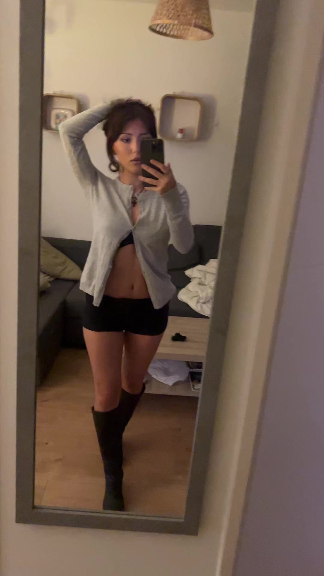 @leynalisana