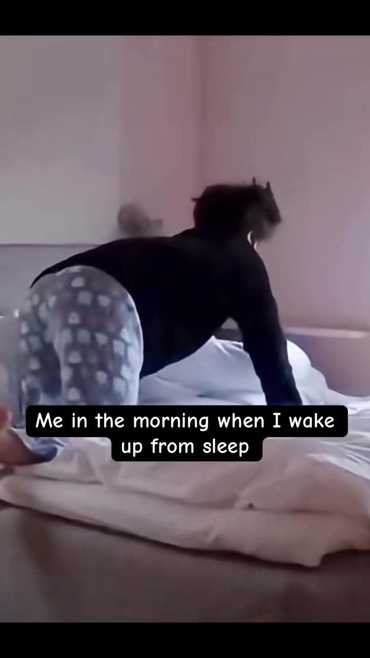 @✹