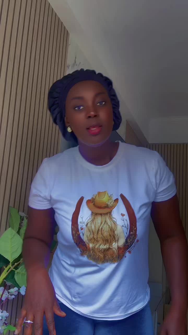 @Uncandia Badjuda Rica👸🏾🦋