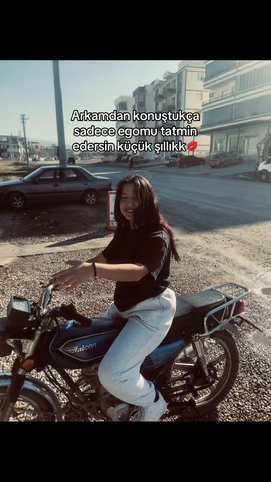 @C'🕷️