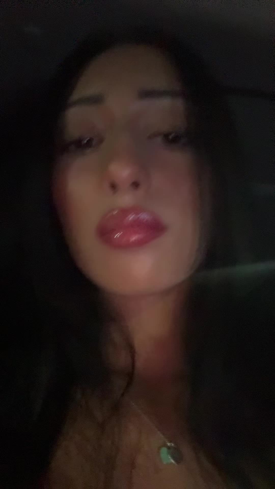 @momospersonalshopper
