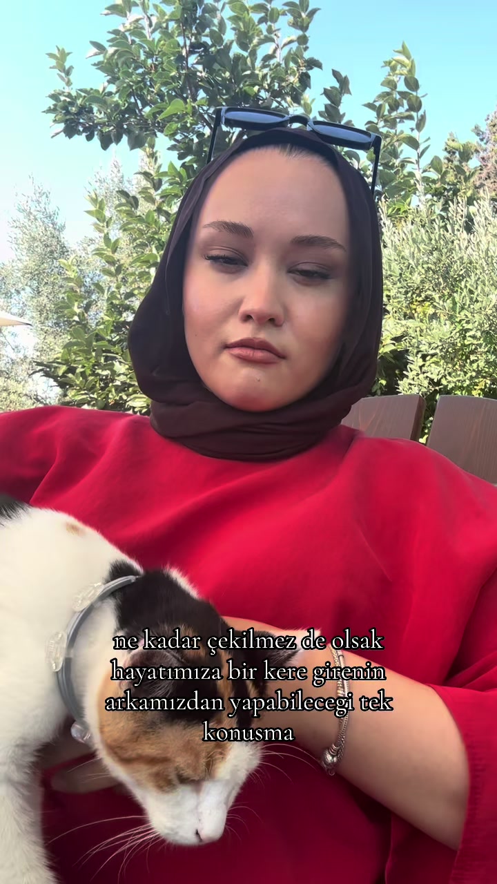 @mervesolakogluu
