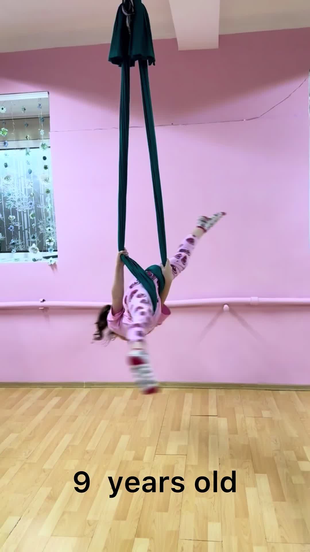 @Анастасія
