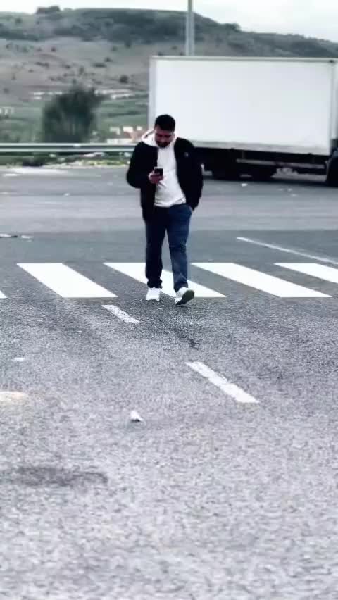 @M