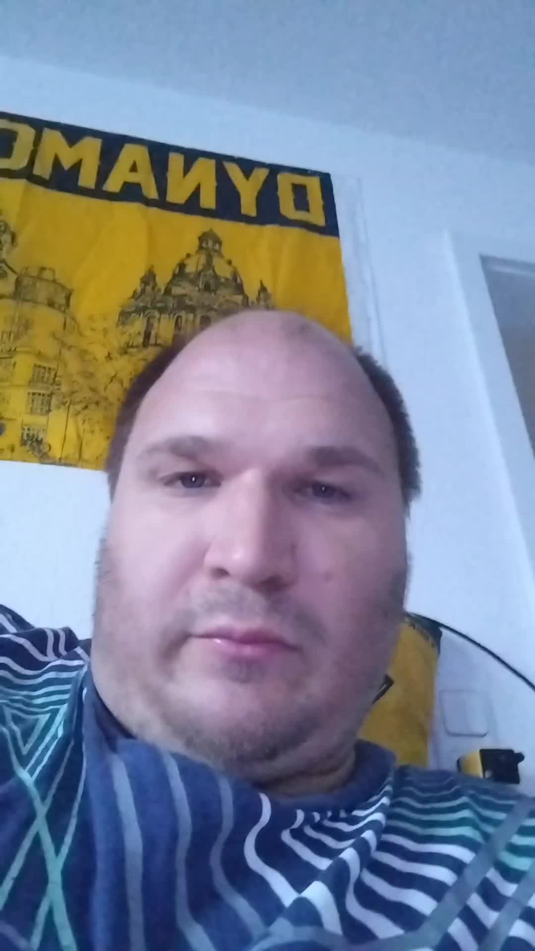 @Schwerkraftverteidiger