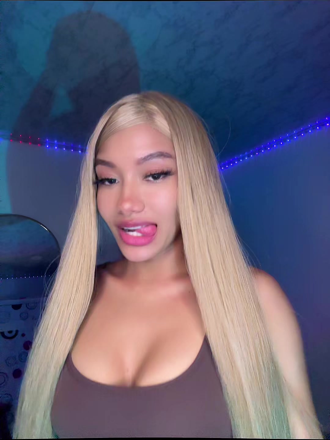 @onika