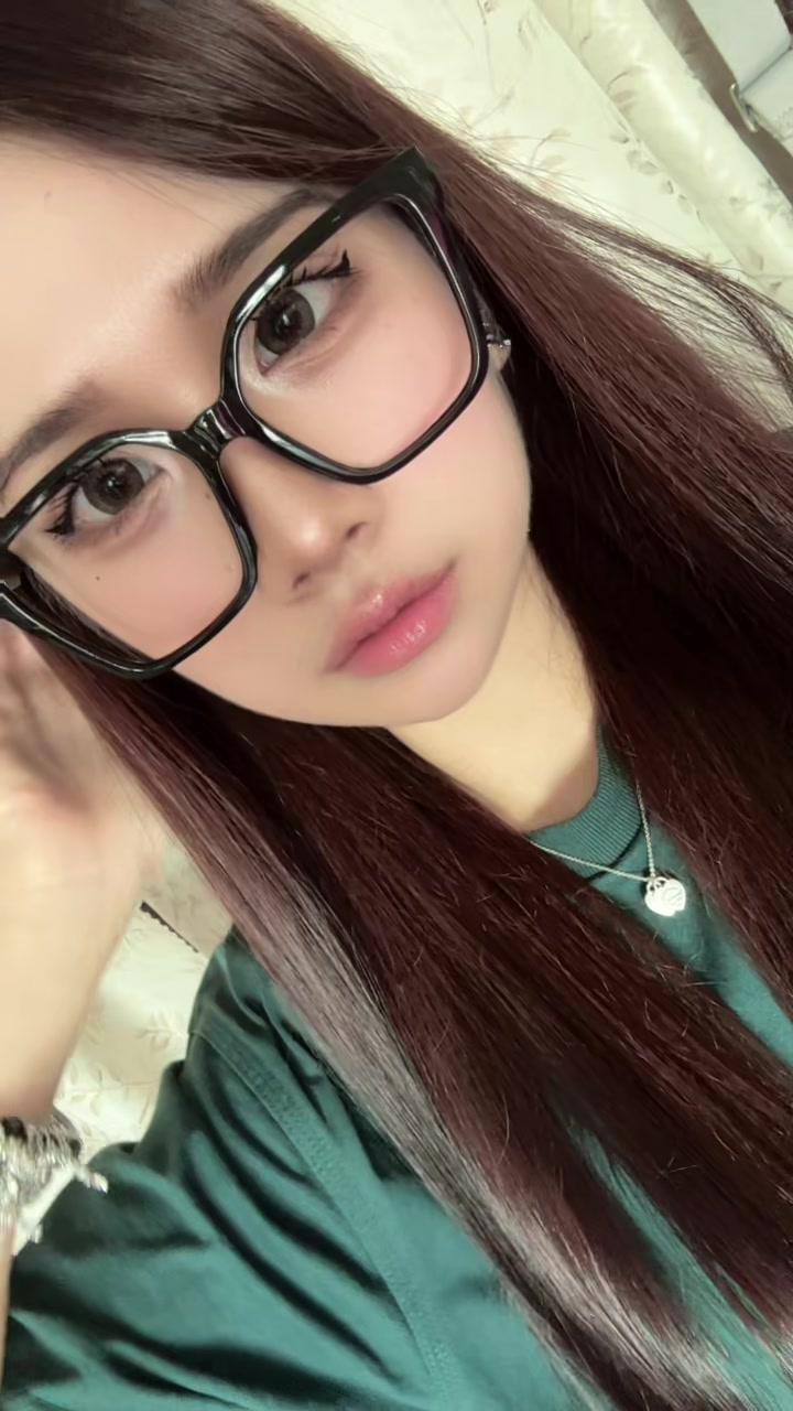 @エクボ