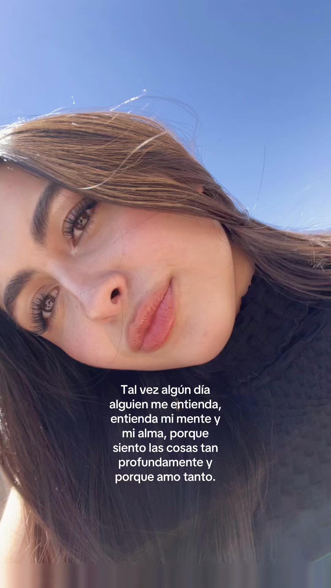 @julessecreta