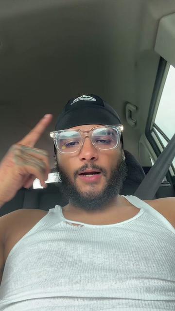 @Dee2funny