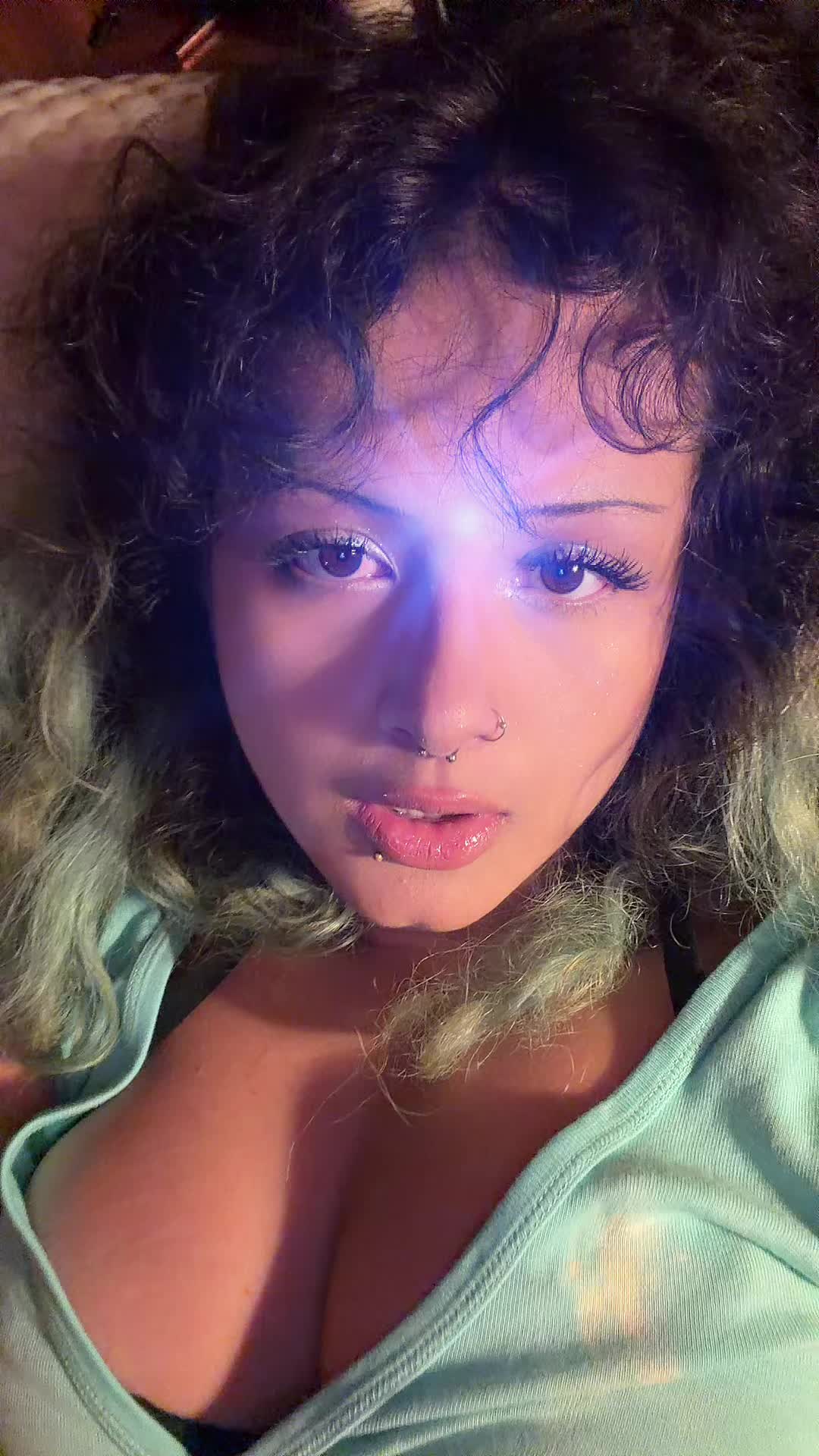 @ringp0pqueen