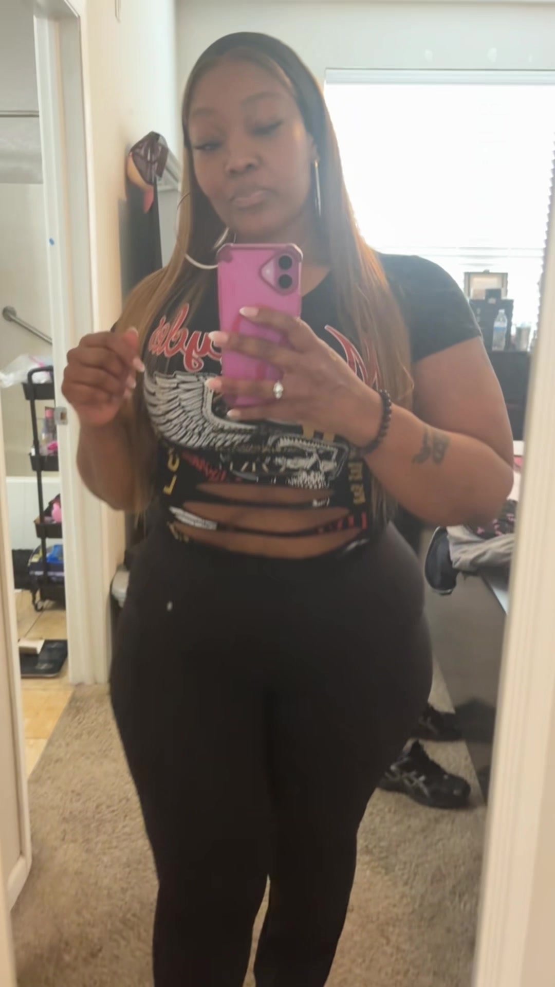 @🎂5/26😈MzTrina_sneakerhead