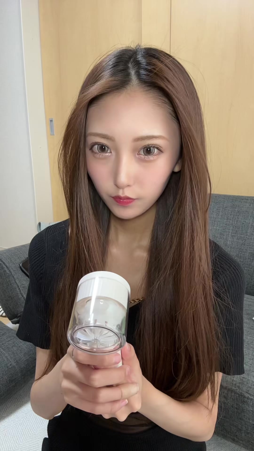 @せな