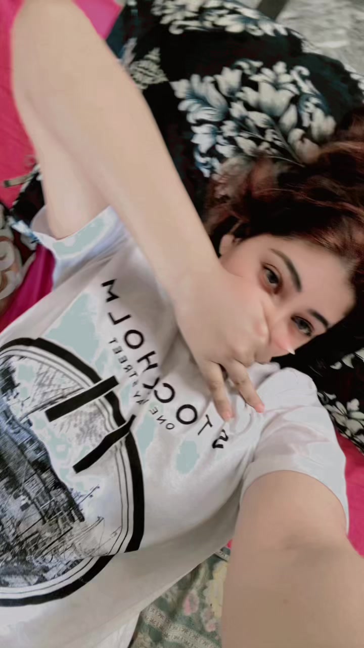 @Ziddi jatti 💞