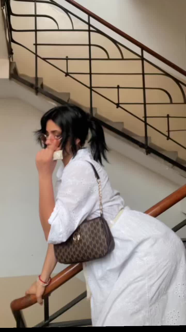 @LEONTINA