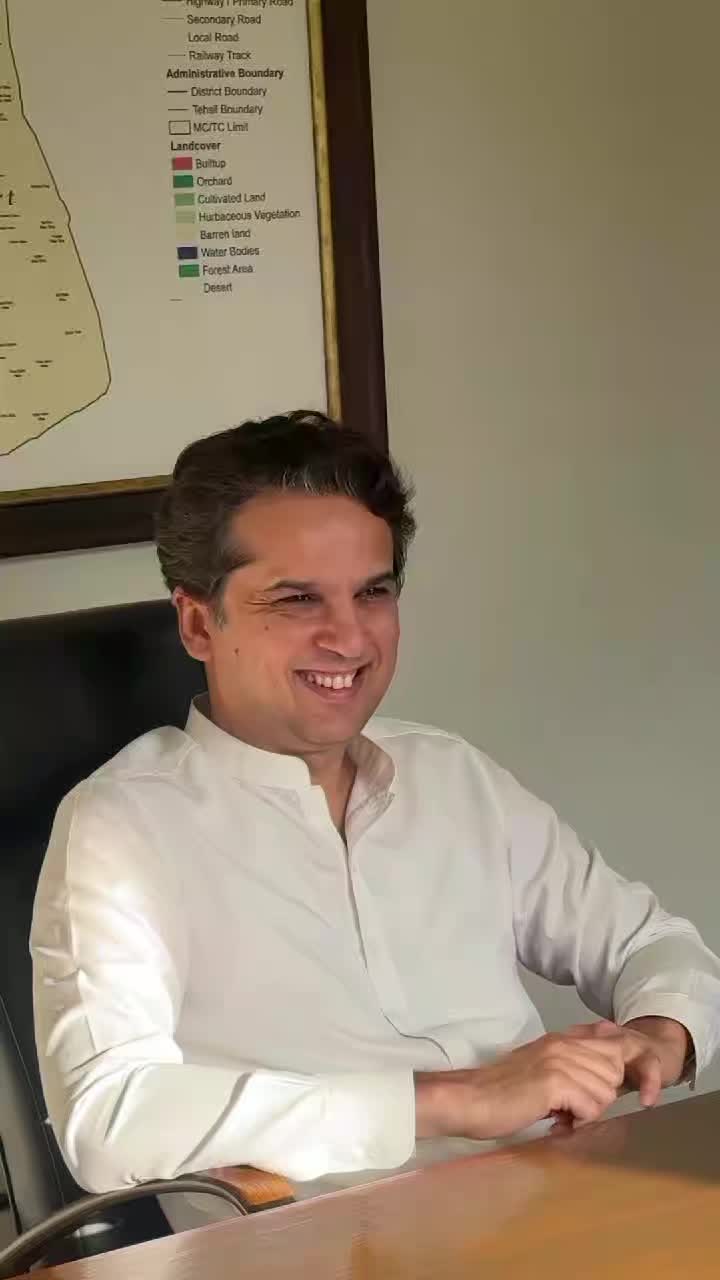 @Makhdoom Hashim Javan Bakht
