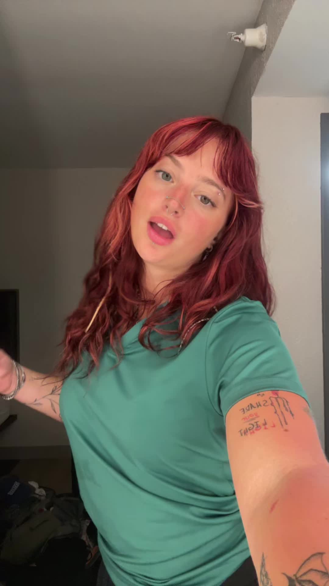 @Sky🌶️