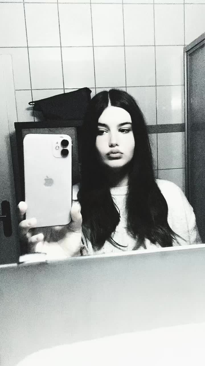 @Lea-Marie