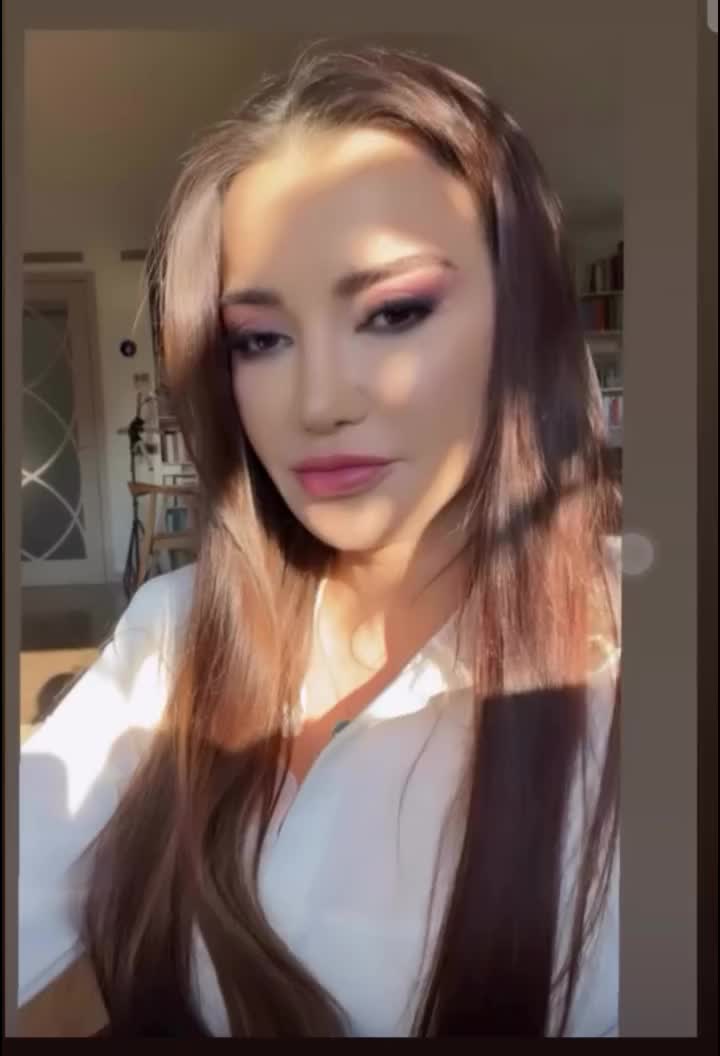 @KM