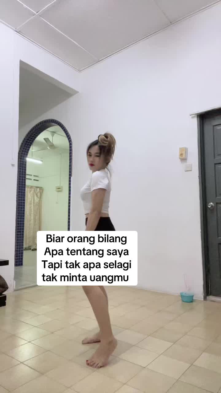 @lia🇲🇨🇲🇾