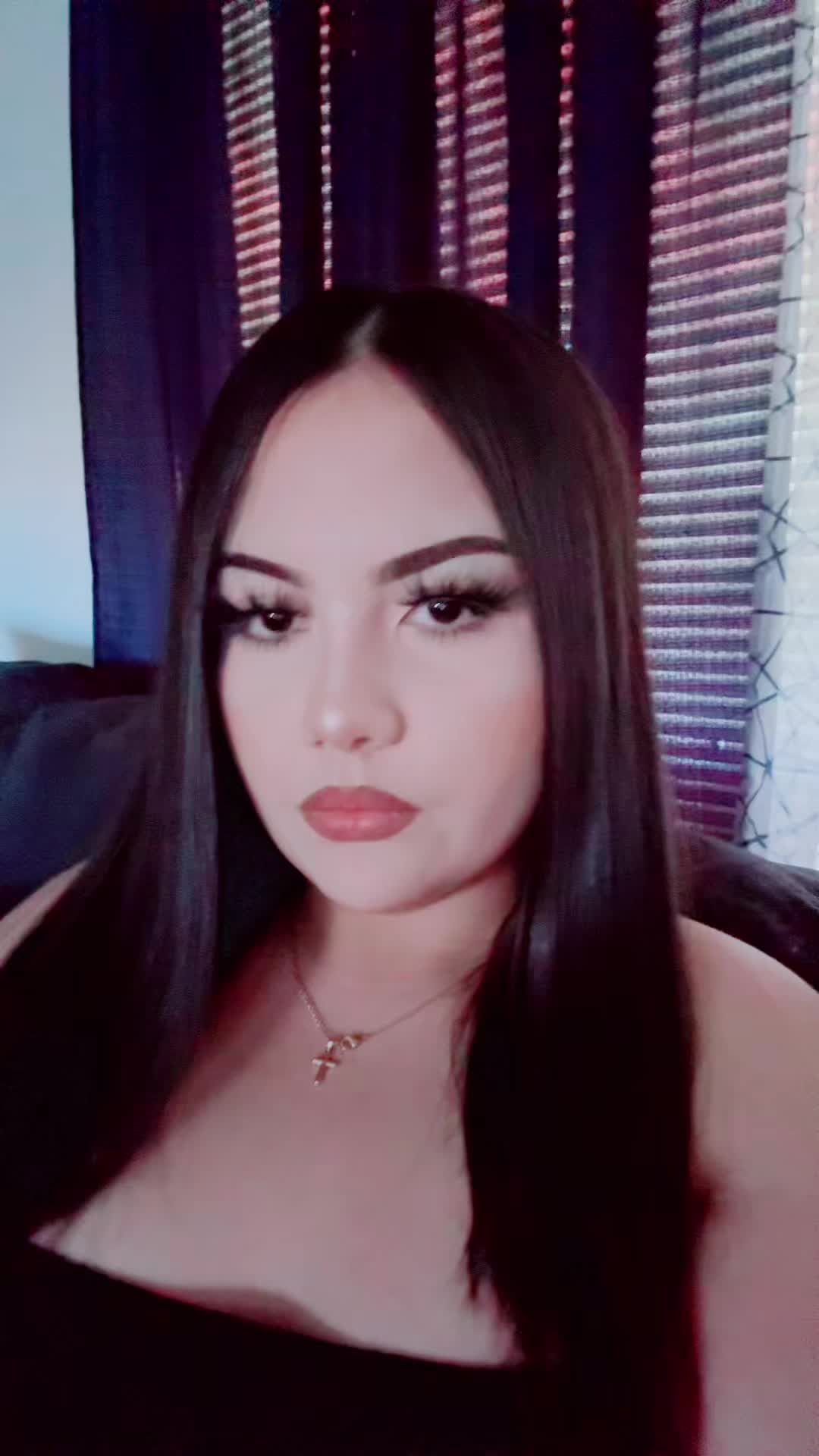 @22.3selena