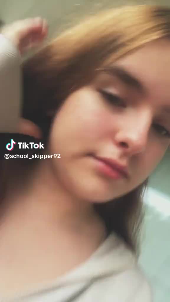 @A̶n̶n̶a̶aa
