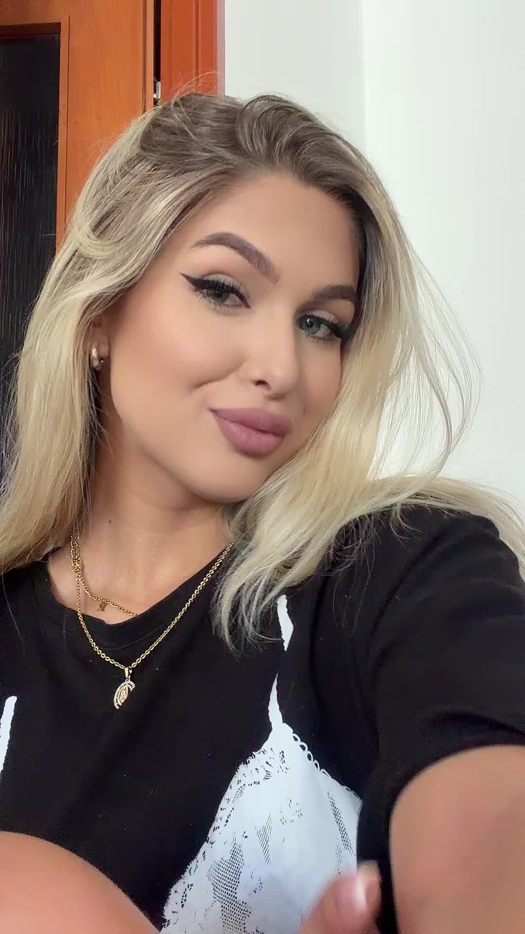 @Sandra❤