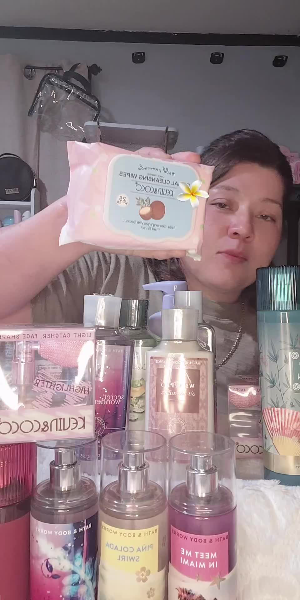 @Kiticosmetics