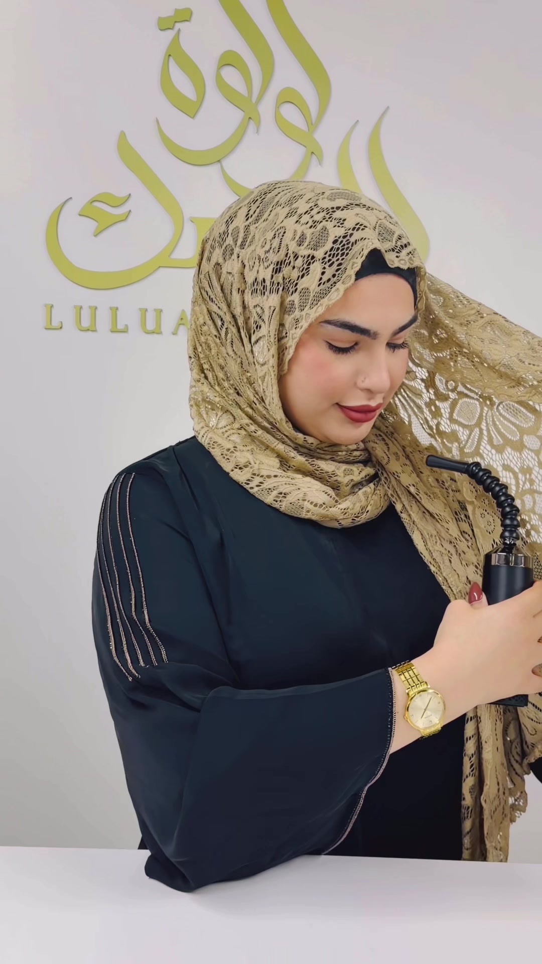 @Luluat Almusk llc