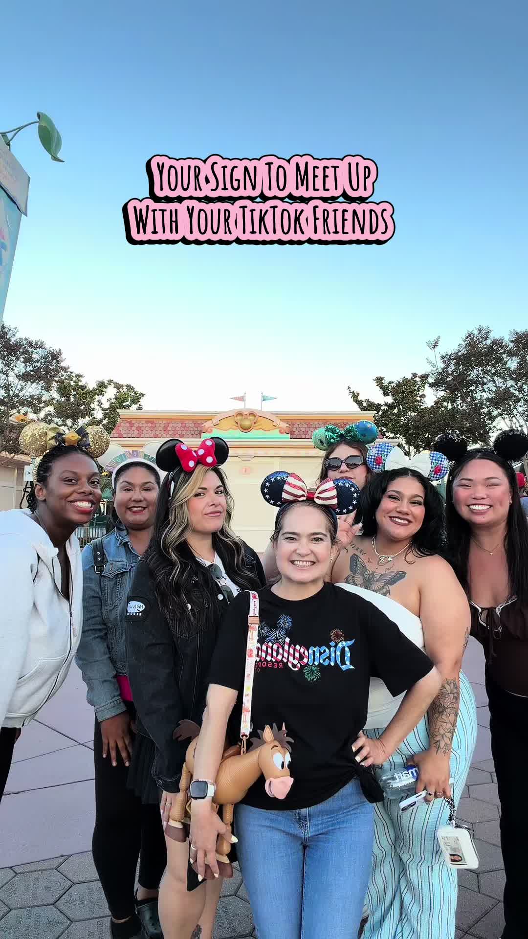@Nysea ✨ Disney Mom