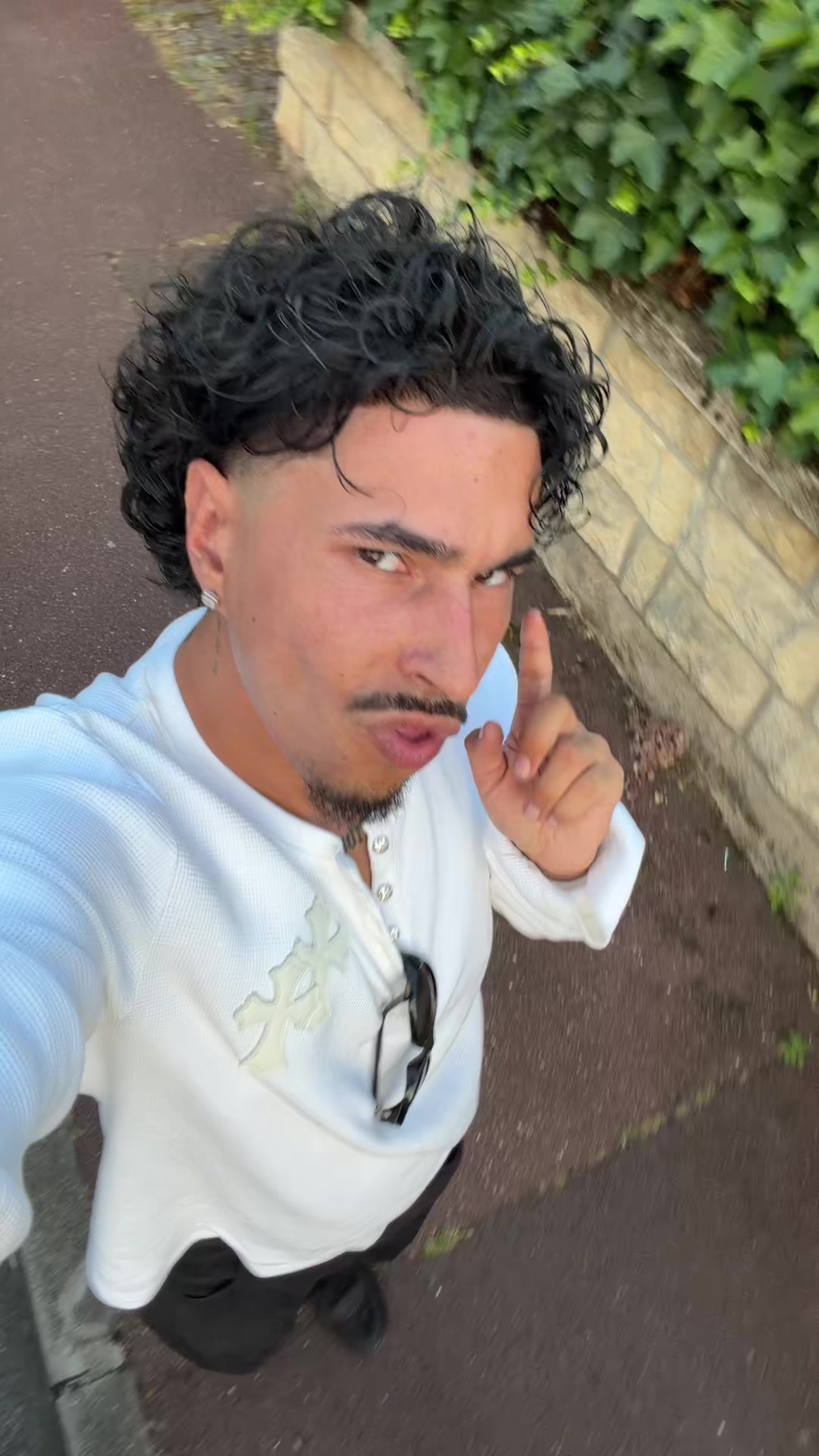 @Maouno