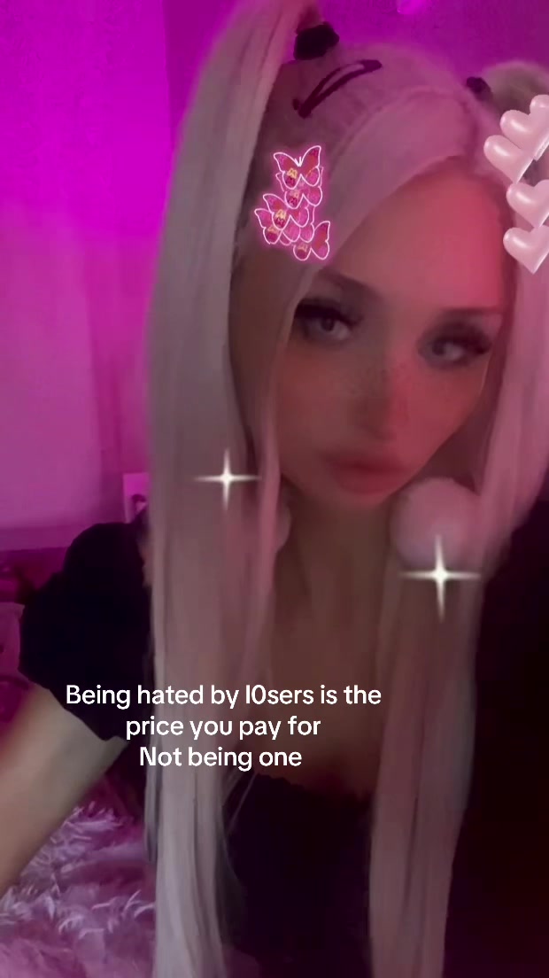 @bizarrebarbie