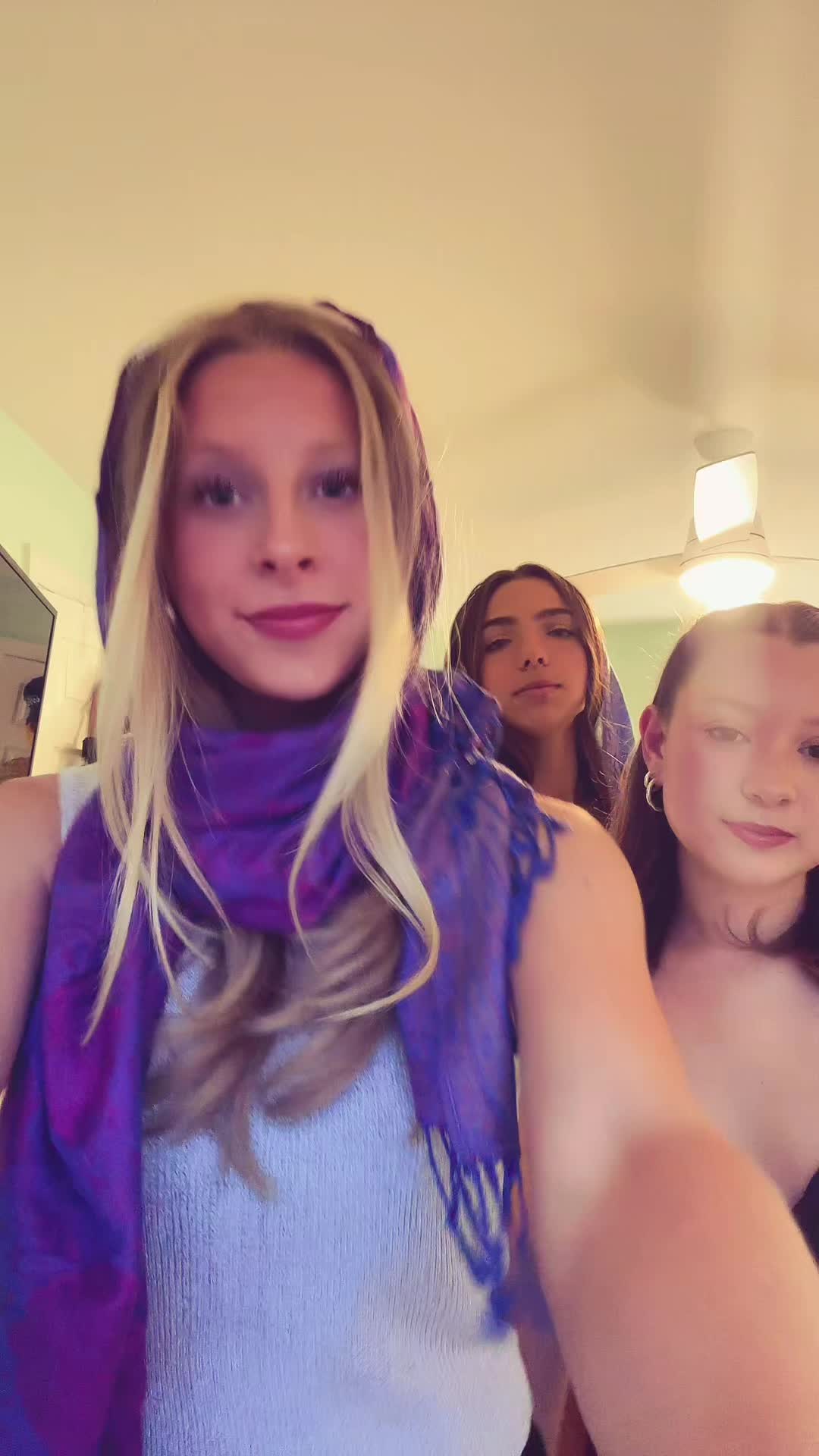 @E