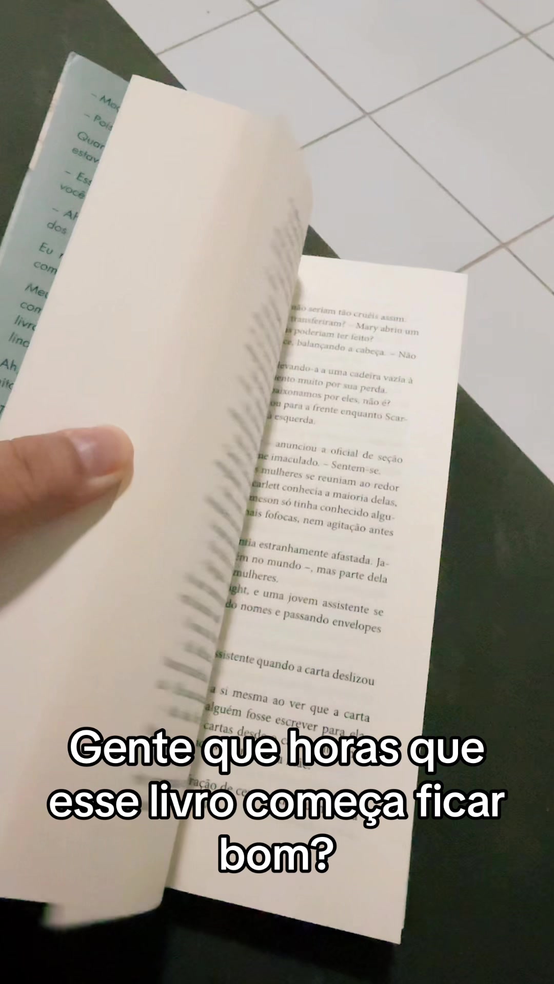 @Jussara | booktok