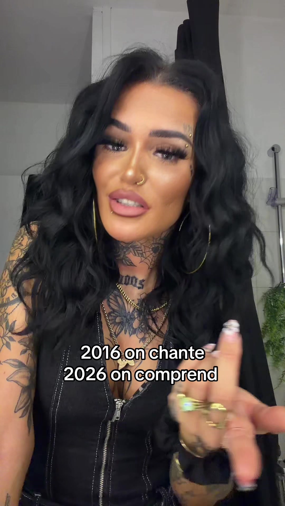 @𝐋𝐈𝐕𝐄𝐍𝐃𝐈.🦇
