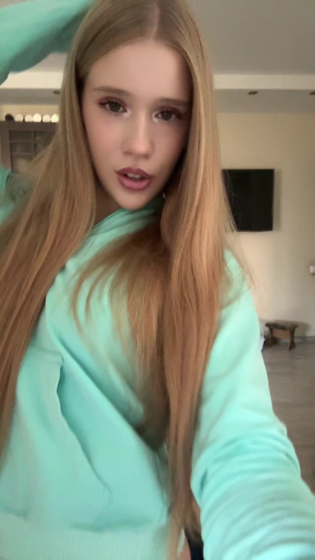 @anaqaudas
