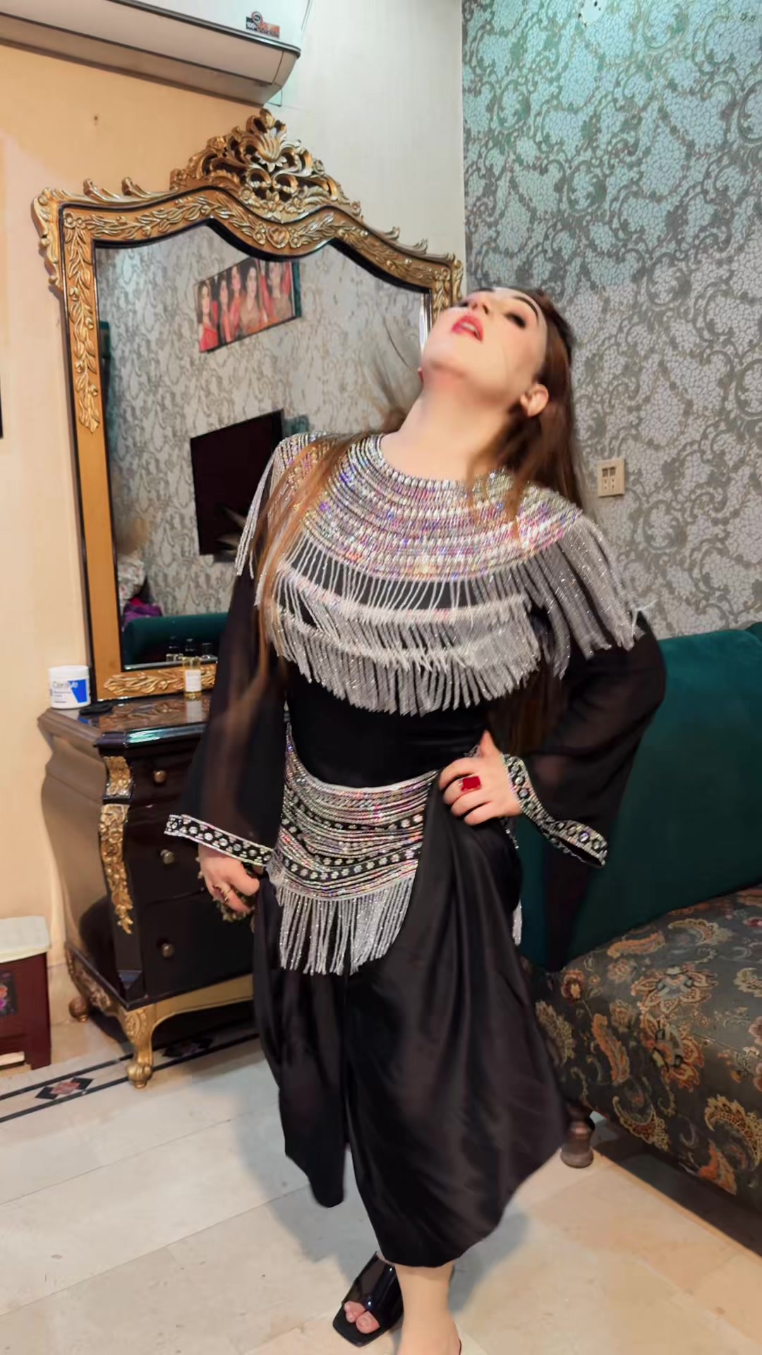 @CHIRIYA _QUEEN💃