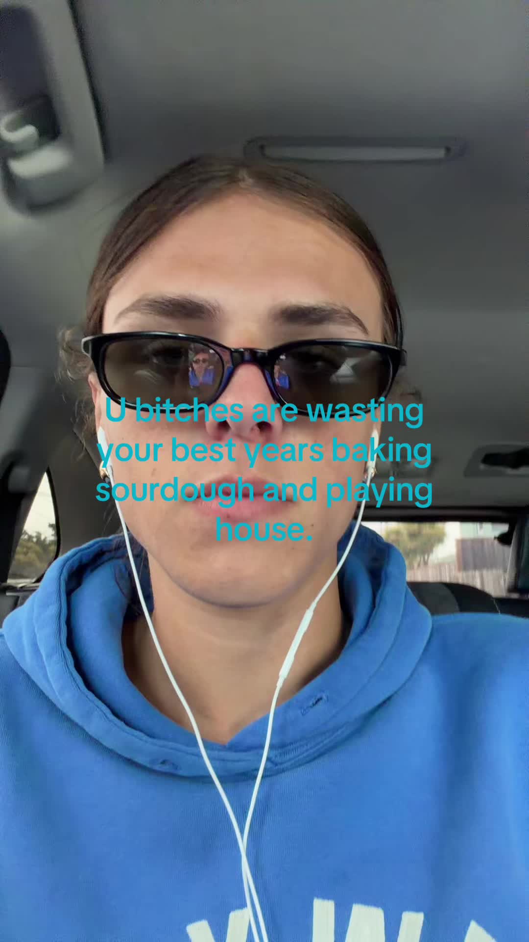 @Josieee