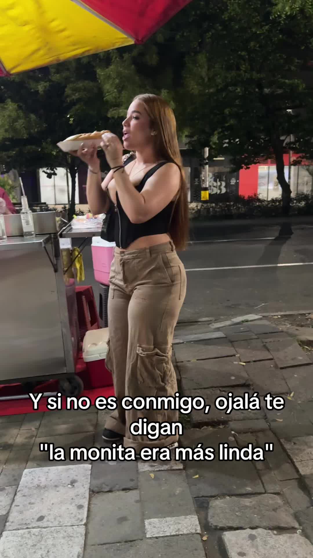@andrearobayoo