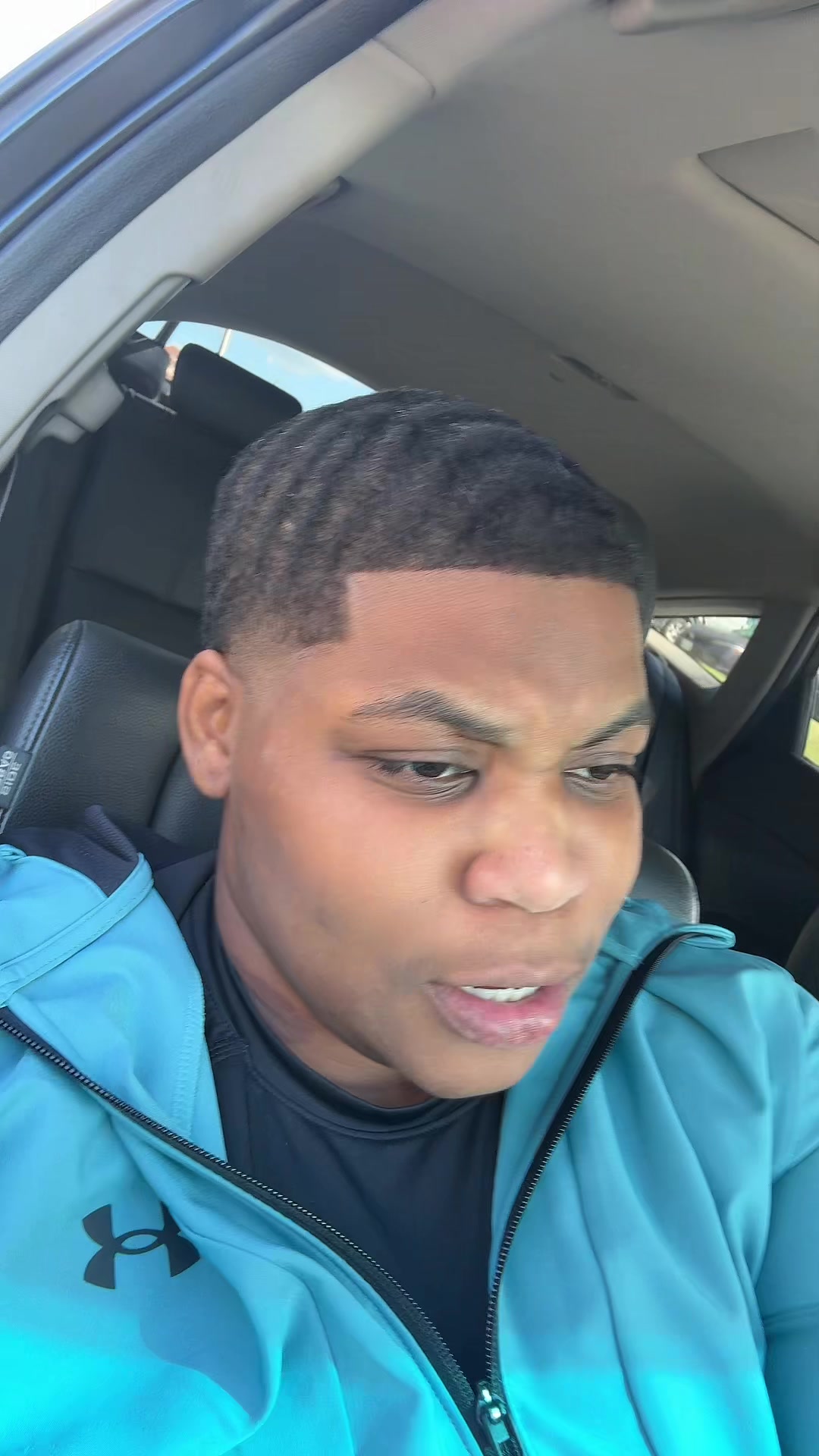 @HeadHunchoTee