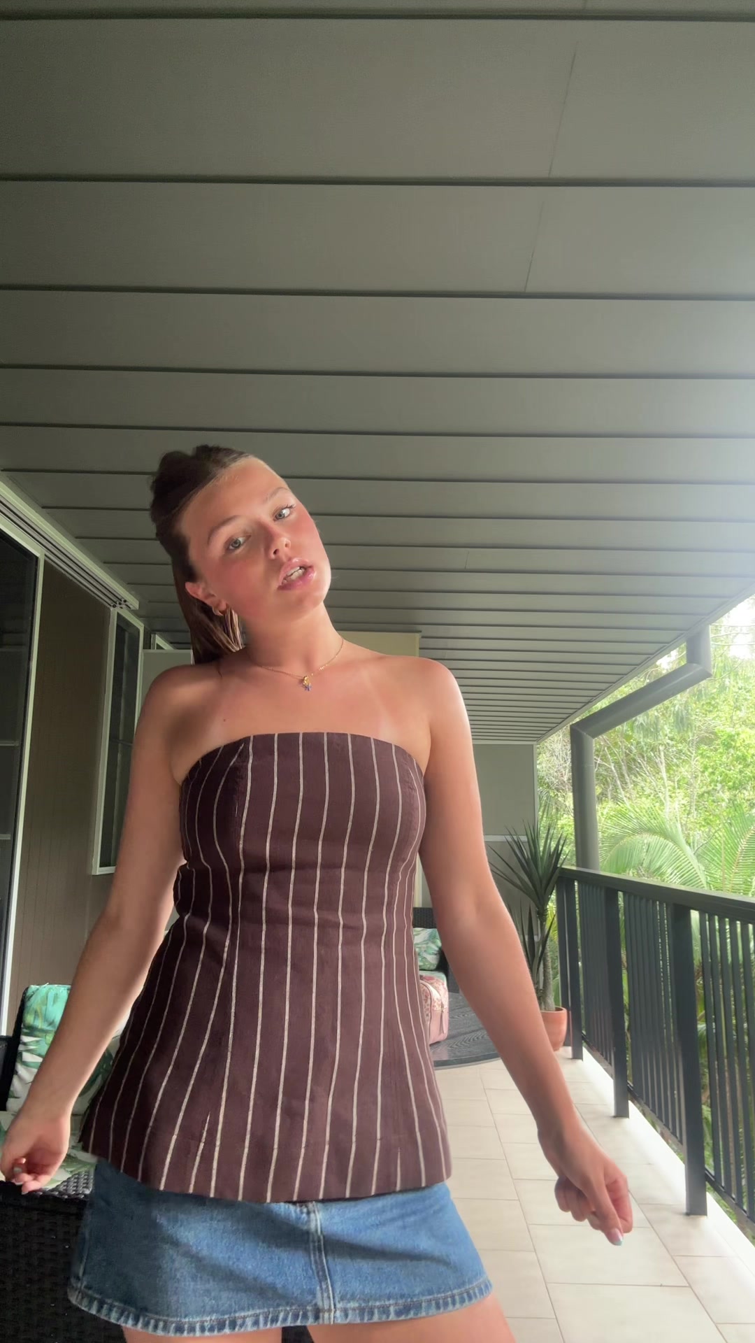 @Chloessecond