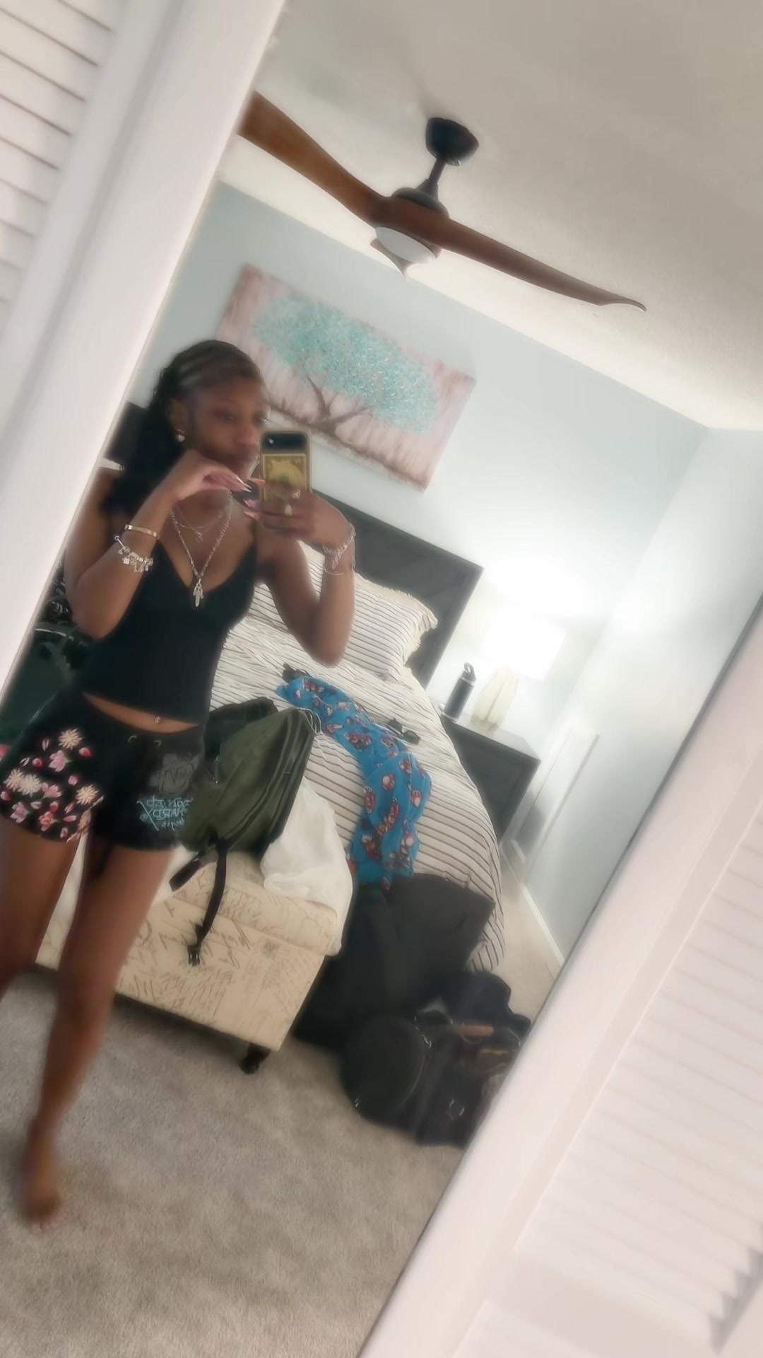 @Imjustariii