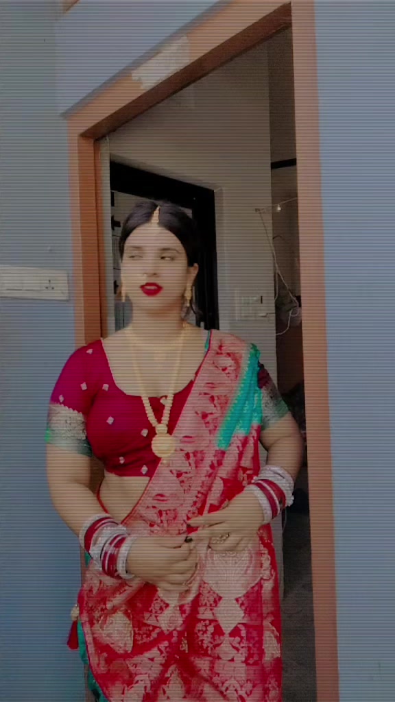 @Bhojpuri Queen 👑