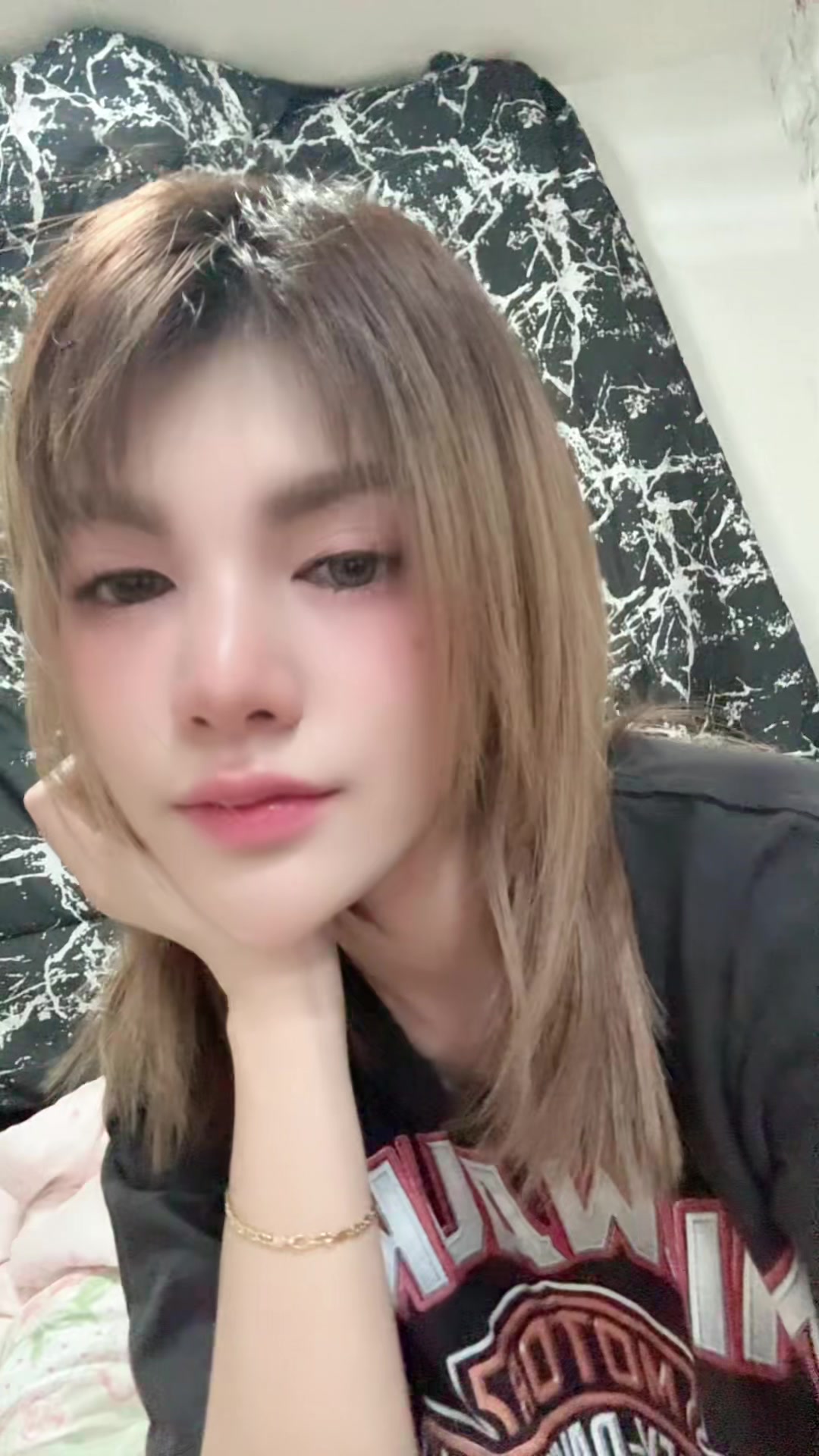 @9monika69