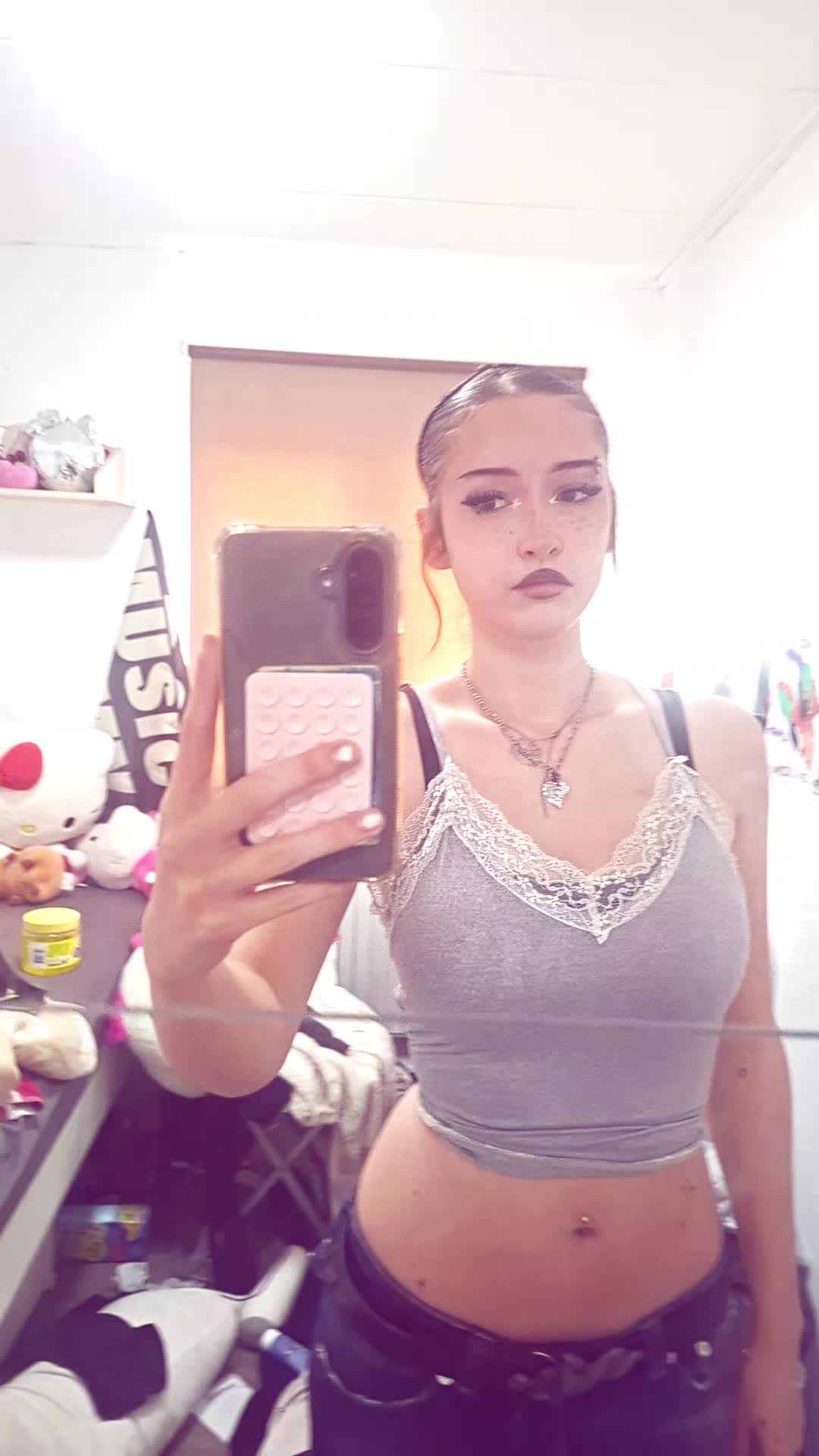 @️freakandel🌚