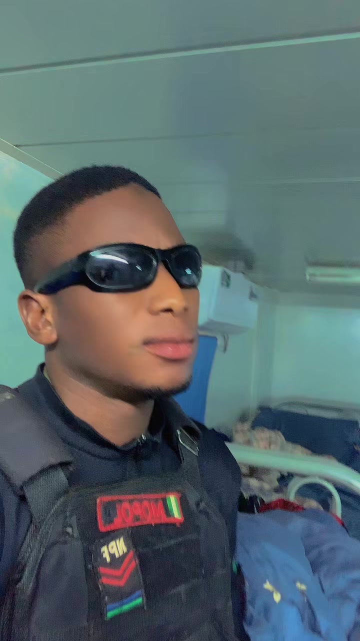 @Finest Mopol🫡👮&zwj;♂️