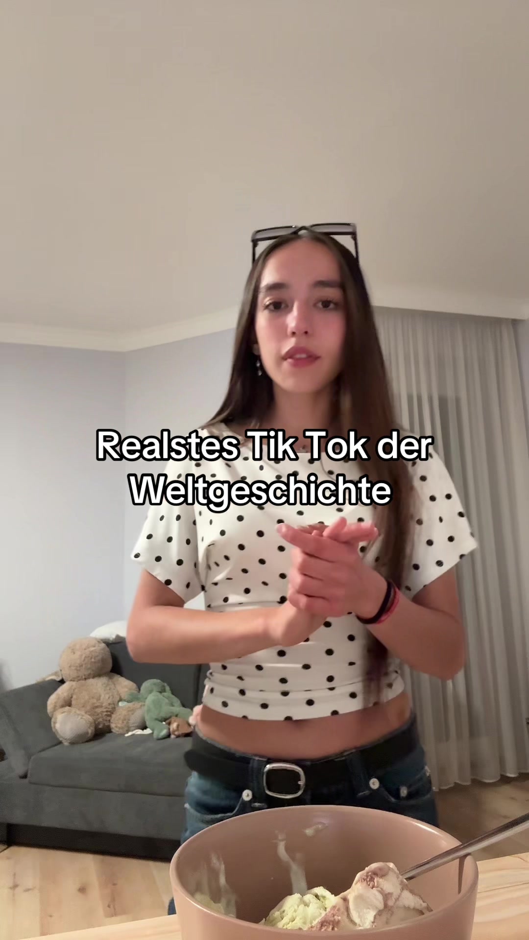 @𝓔𝓵𝓸𝓼𝓬𝓱