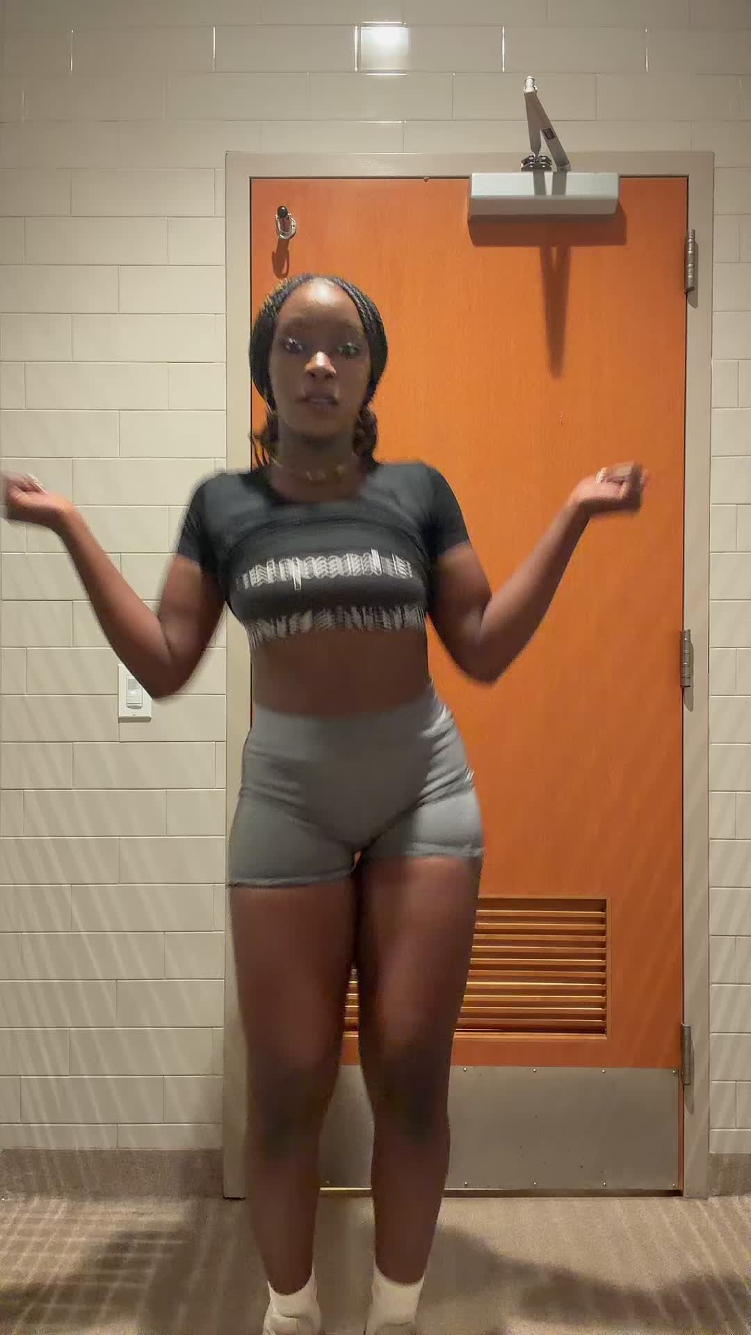 @𝔾𝕚𝕒𝕟𝕒 𝕄𝕚𝕔𝕙𝕖𝕝𝕝𝕖🪼