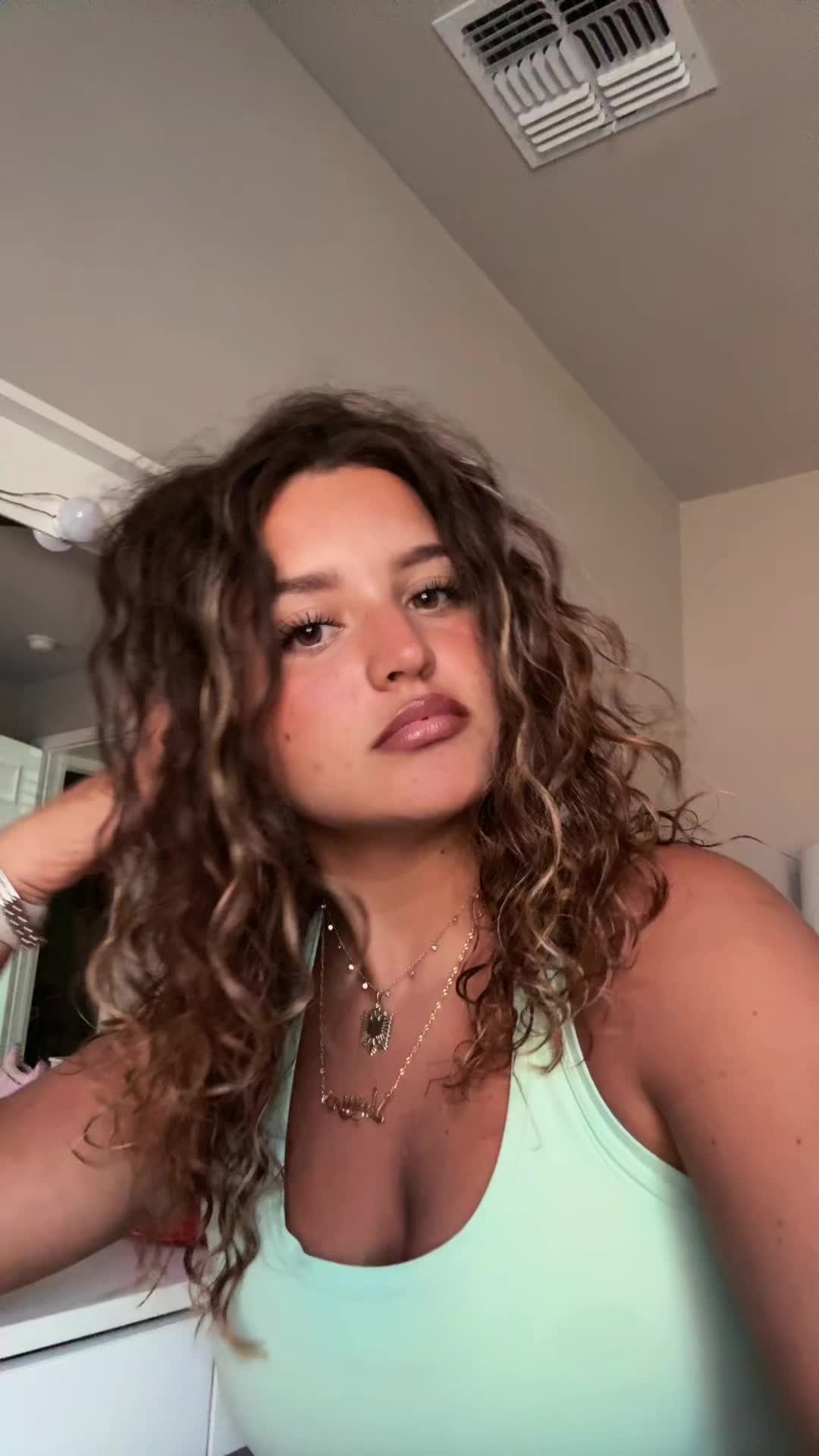 @suhejla