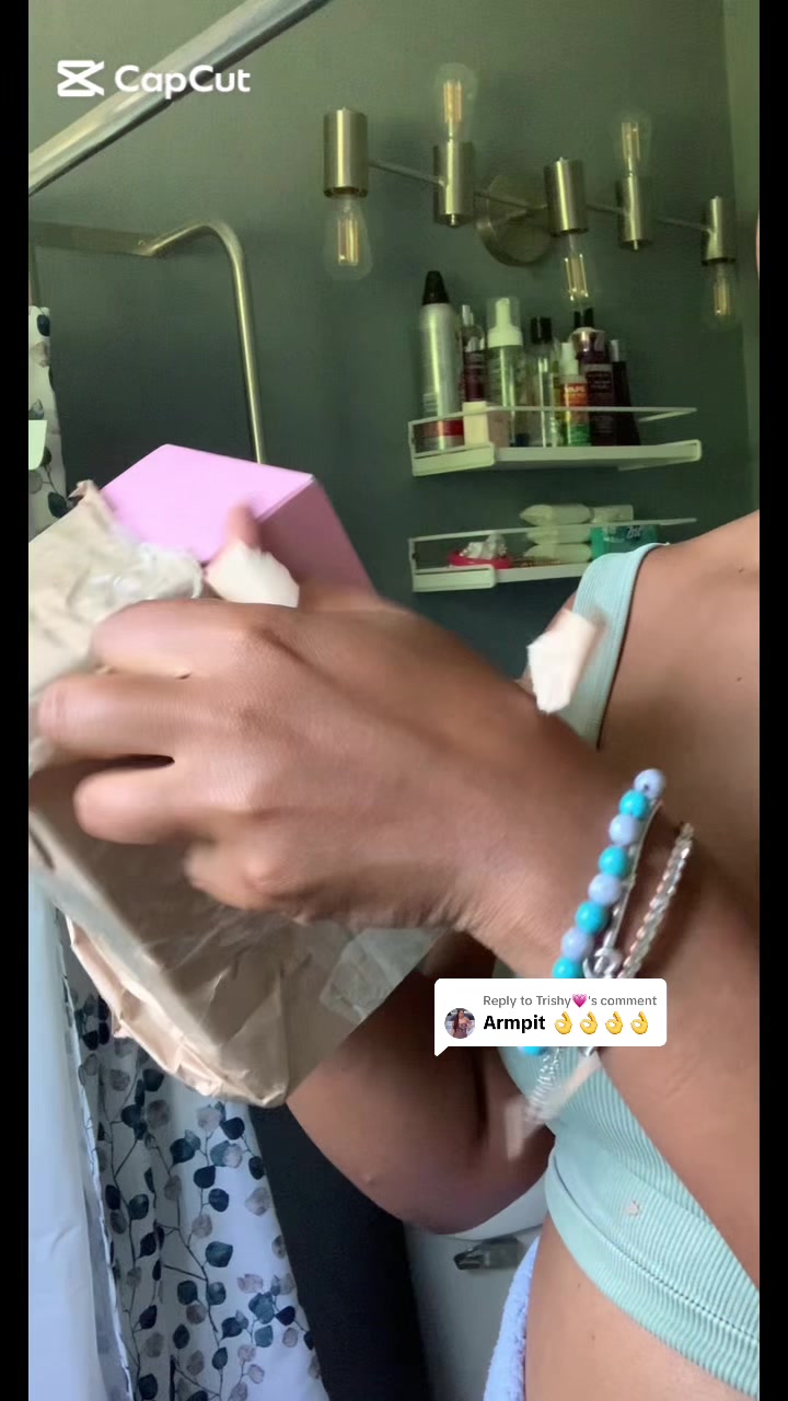 @Shantellebelle