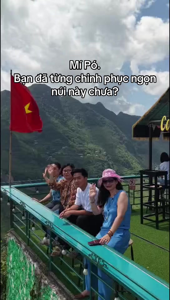 @Hoa sún ( nhí nhố)